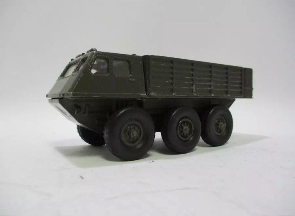 Miniatura Berliet Alvis da solido