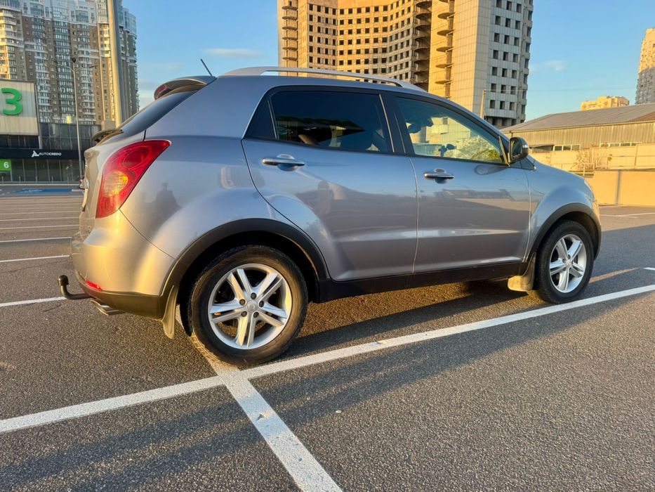 Продам авто SsangYong Korando 2012