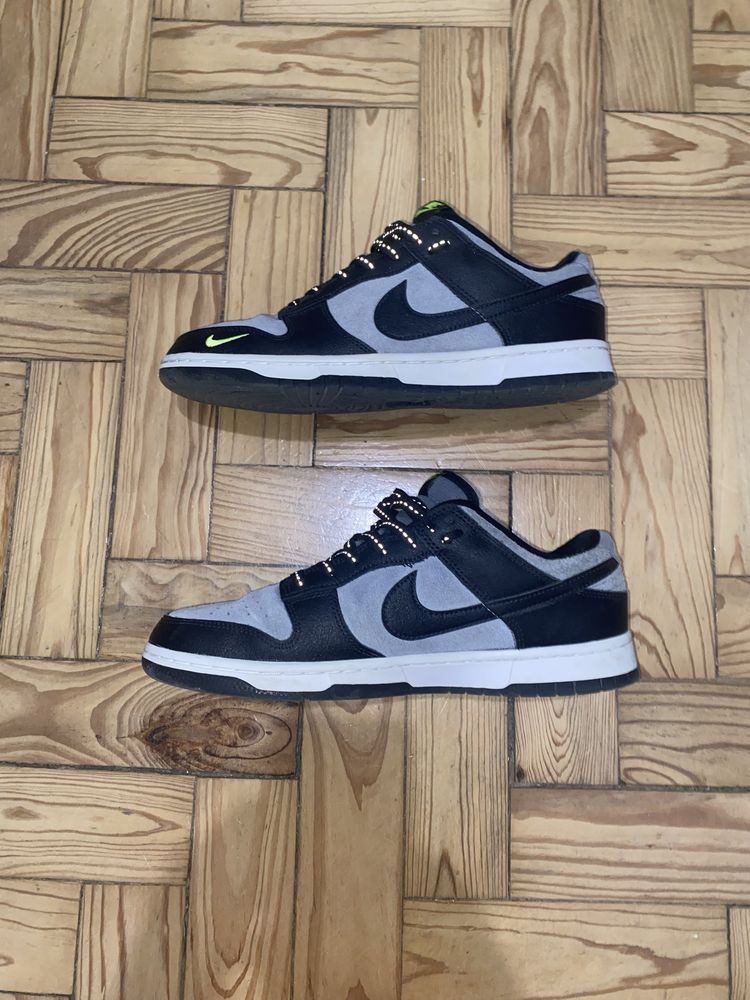 Nike Dunk Low Cinzento