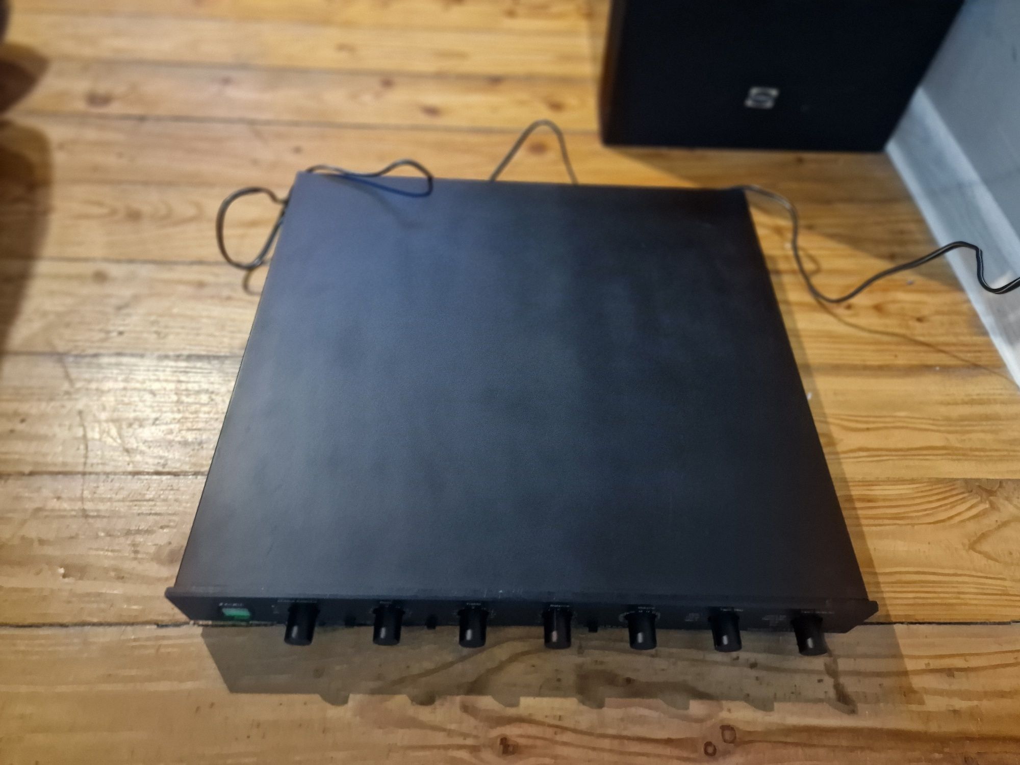 Sansui CA F1 bardzo dobry preamp
