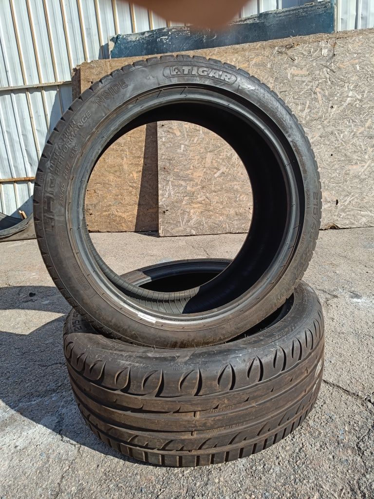 Летние шини, резина Tigar UHP 215/45/R17 2021 год