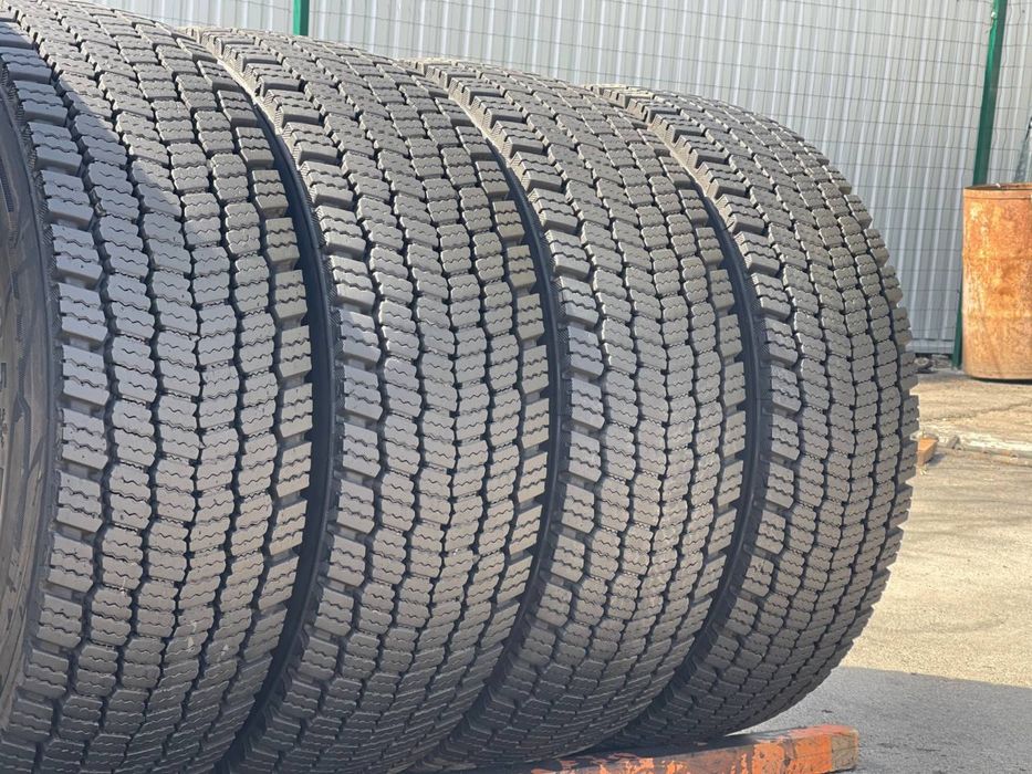 Шини вантажні 4шт 285/70 R19.5 Continental Scandinavia HD3