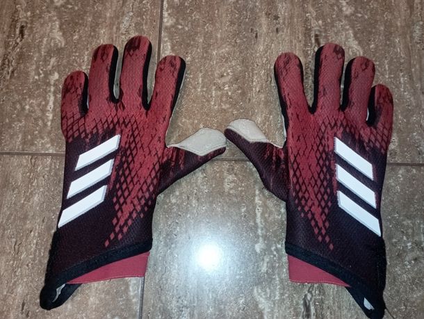 Rękawice bramkarskie Adidas predator