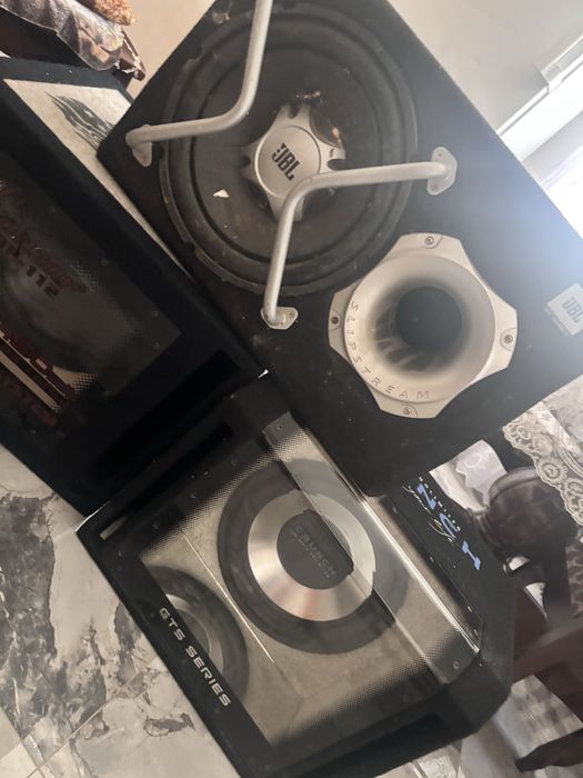 Сабуфери JBL , буфери в машину , сабвуфери