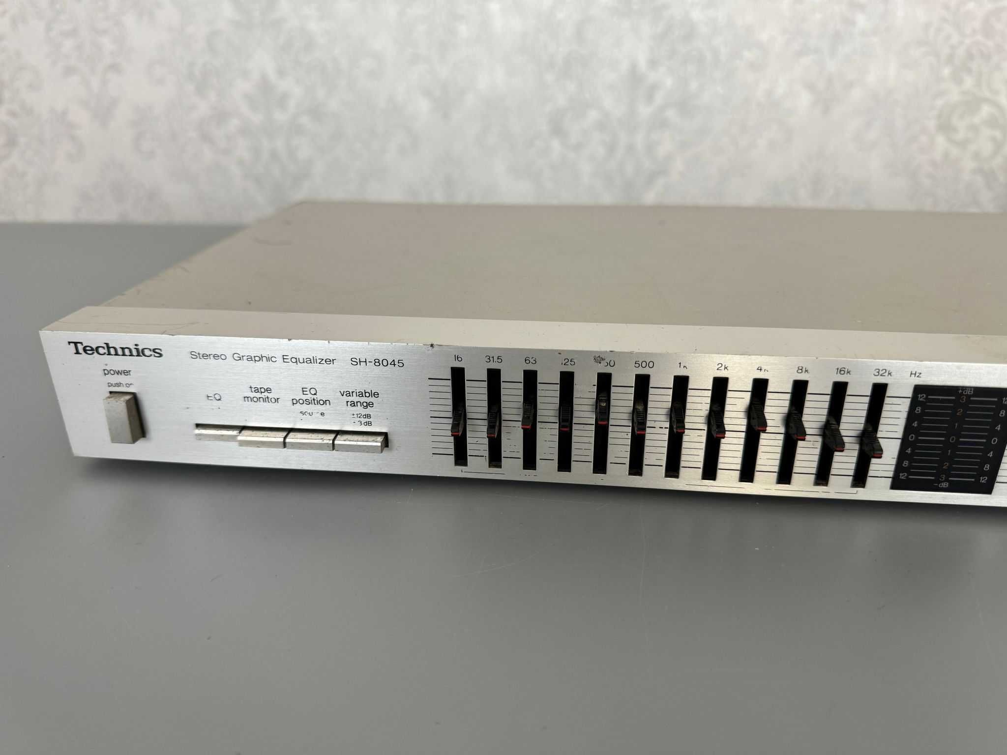 Korektor Equalizer Technics SH-8045 Klasyk