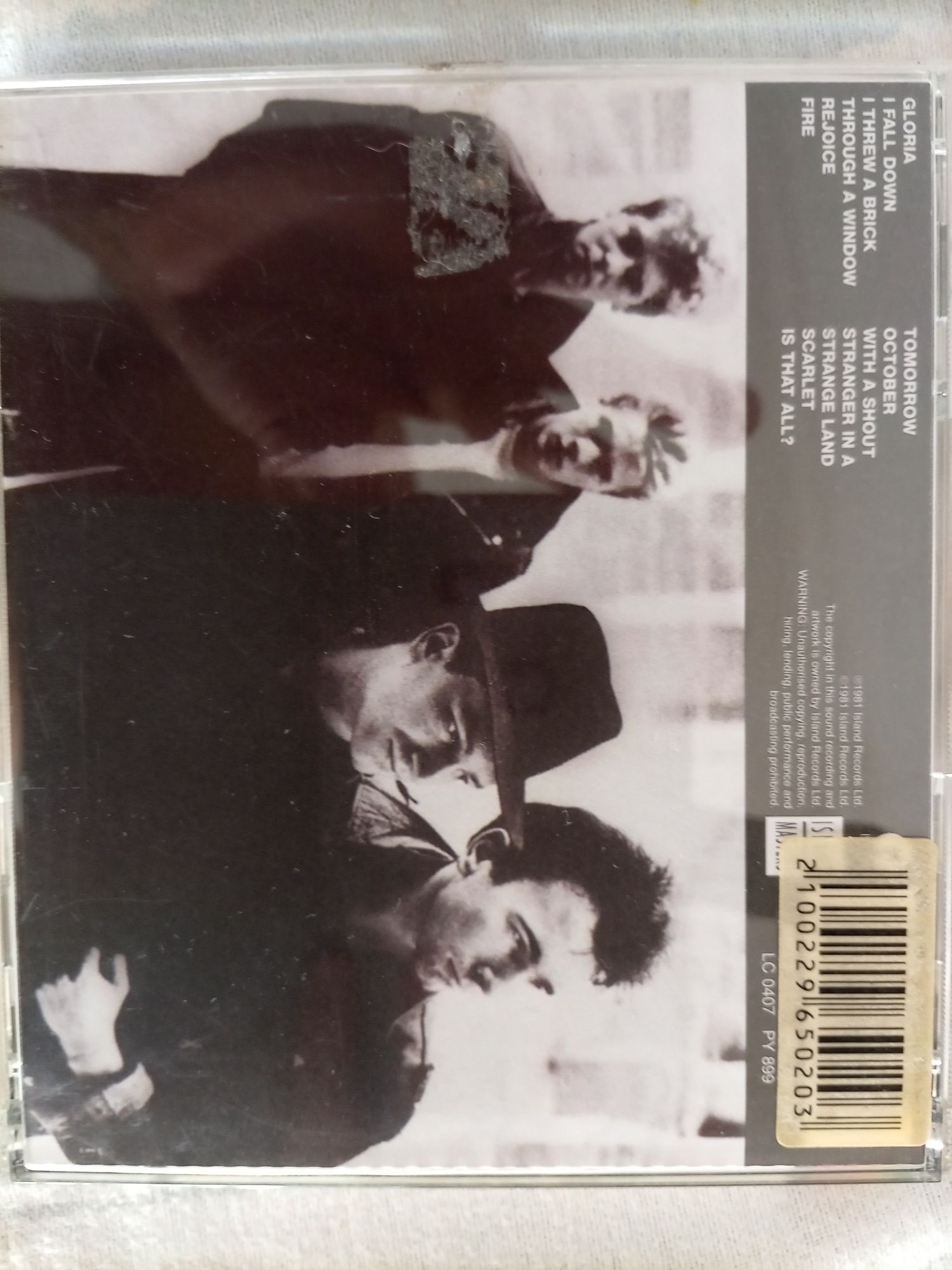 U2.   -  october