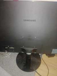 Monitor Samsung  prawie jak nowy