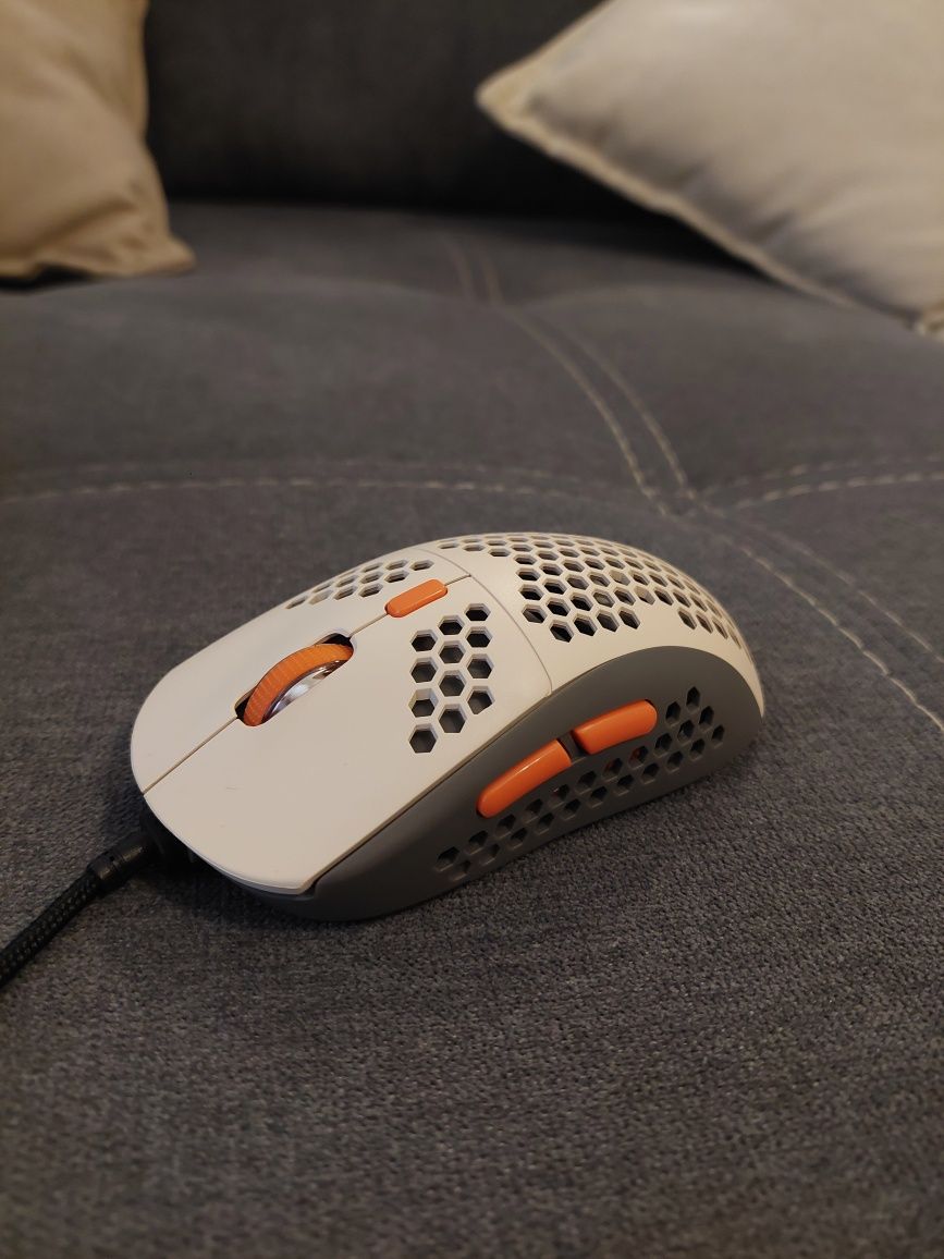 Teclado Yindiao T8 60% RGB + Rato