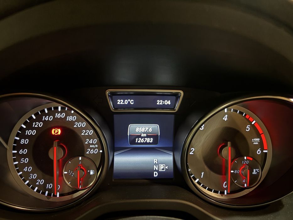 Mercedes CLA 220 AMG