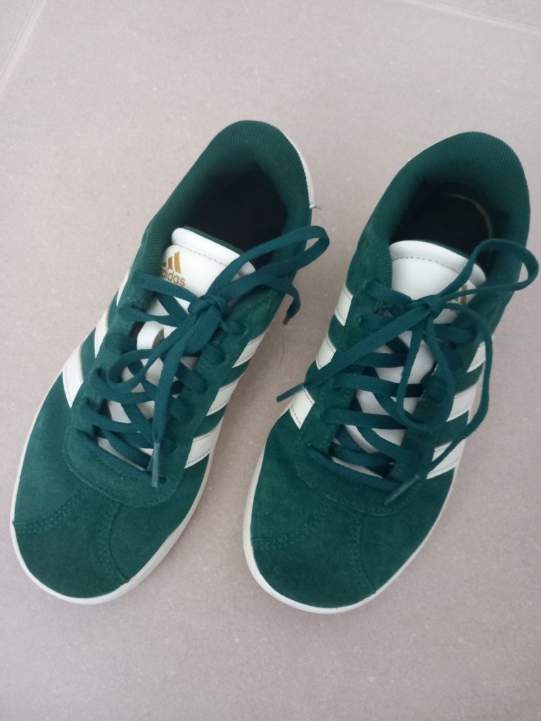 Sapatilhas Menino ADIDAS - IMPECÁVEIS  T-35