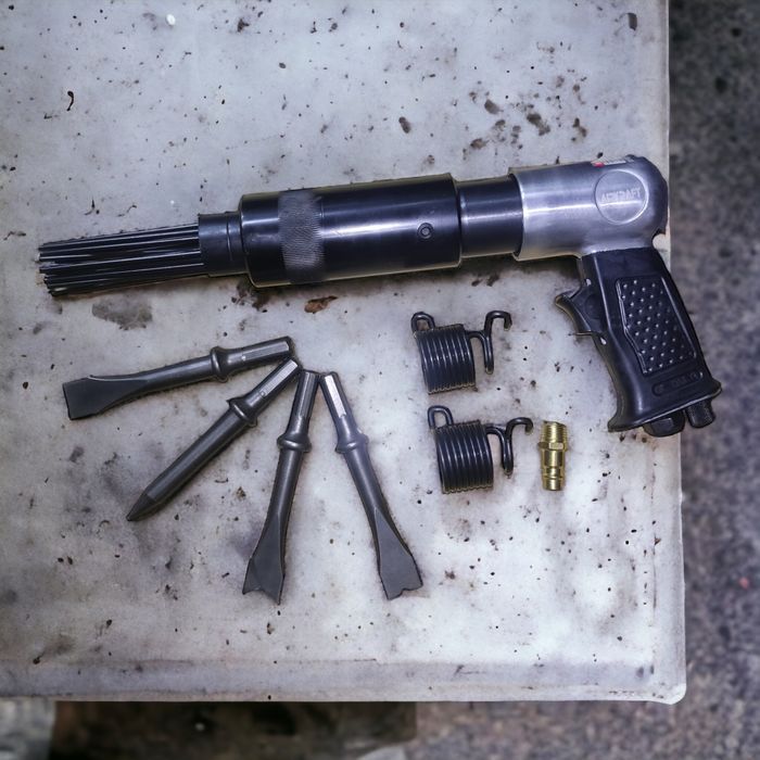 Пневмозубило пневмомолоток иголчатый для очистки поверхностей и ржавчи