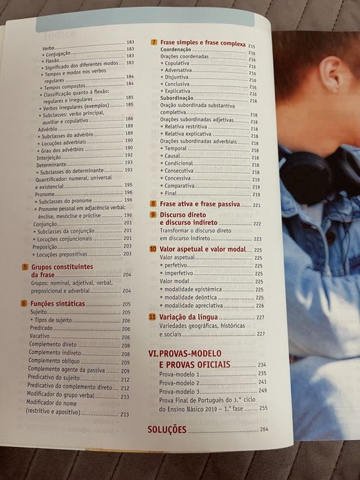 Livro de preparação de exame de português, 9 ano