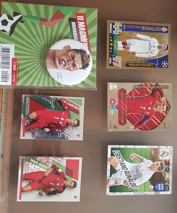 Cromos e crachat Cristiano Ronaldo