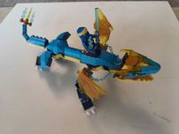 Smok Lego z figurką ludzika