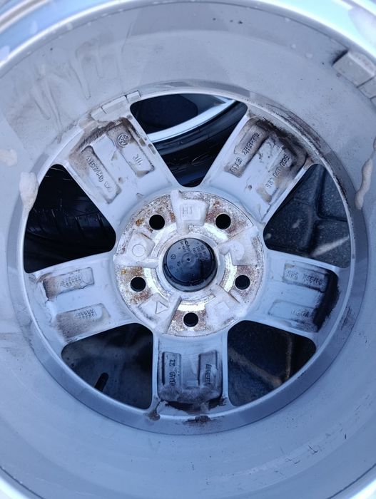 Całe koła alufelgi VW golf  5 6 5x112 oryginalne stan BDB