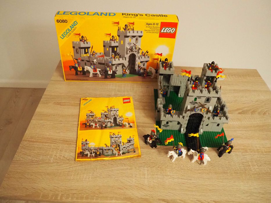lego castle 6080  pudełkiem