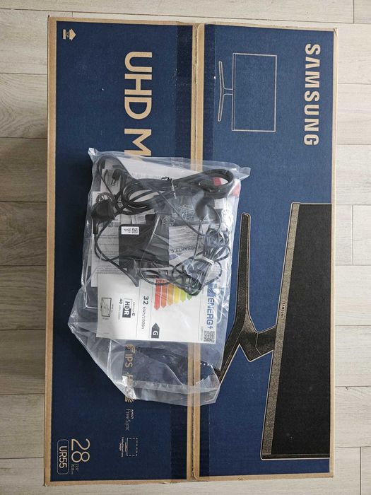 Monitor Samsung 28" 4k HDR LU28R550UQPXEN + podświetlenie LED RGB