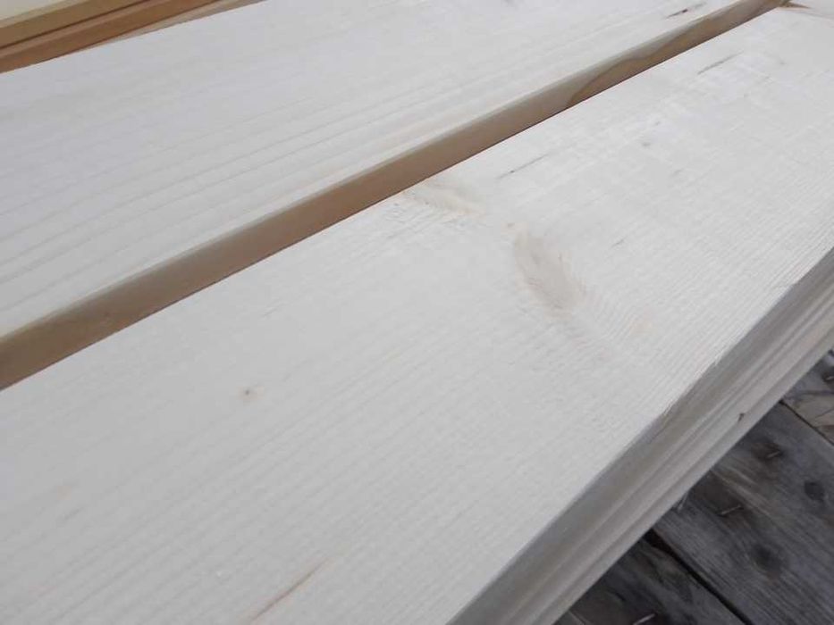 Drewniana deska ścienna, heblowana, naturalna, dekoracyjna