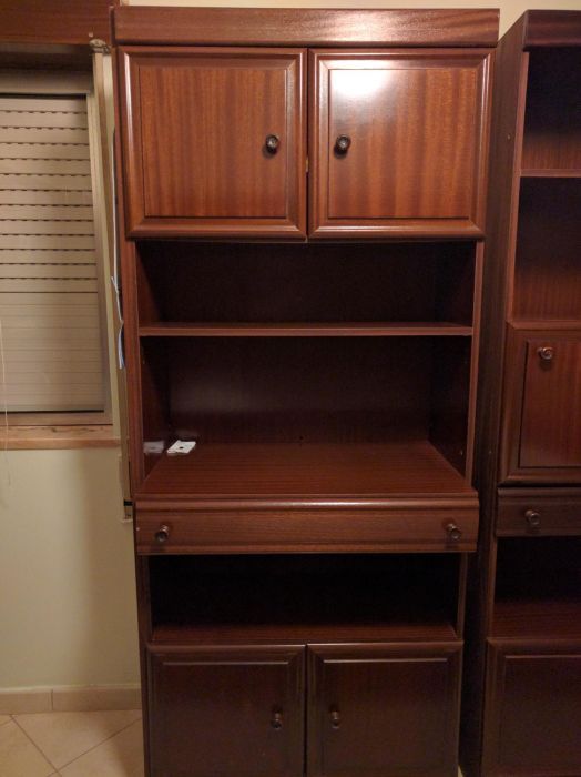 Mobília quarto (estúdio) cama, gaveta, módulos, escrivaninha