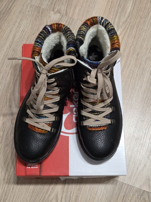 Жіночі черевиики