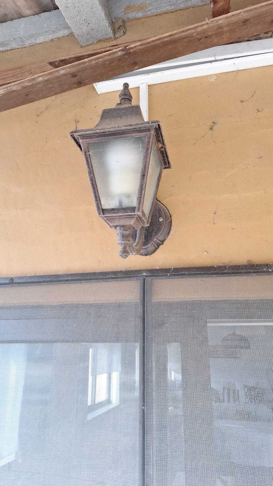 Lanterna ferro rua