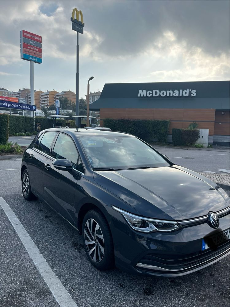 Volkswagen Golf E-Hybrid