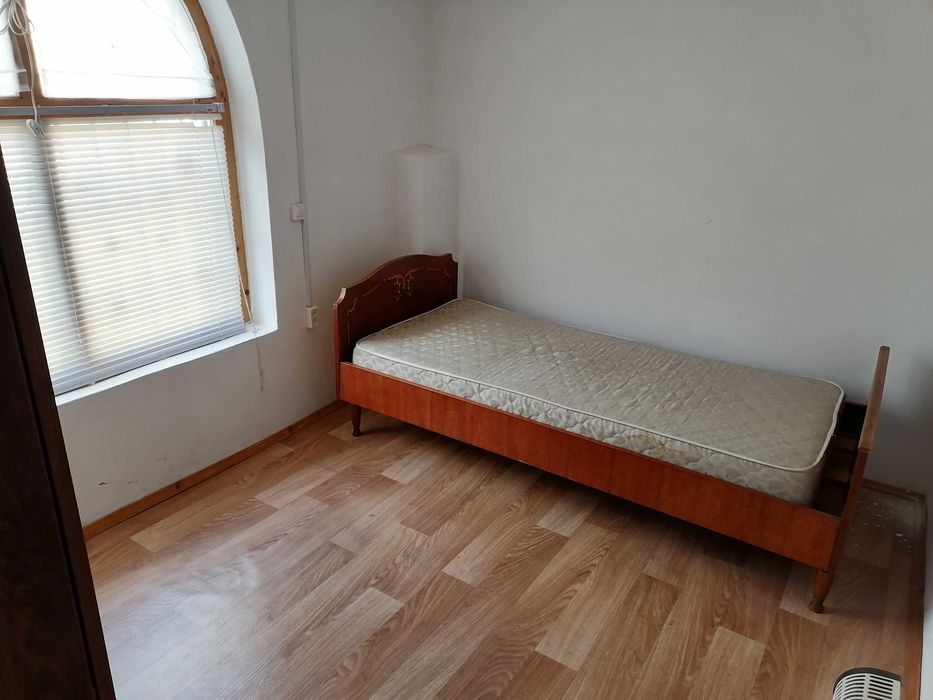 Здається в оренду 1 кімнатна квартира, в центрі міста Чоп