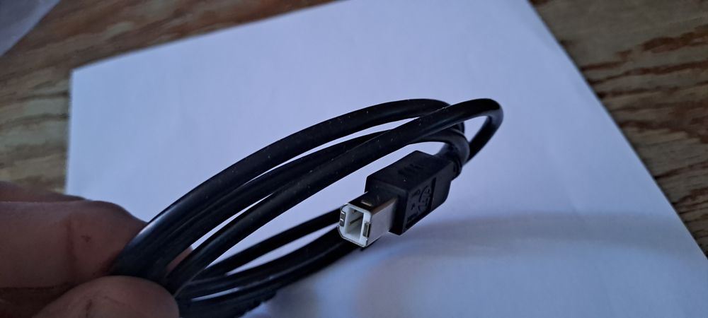 Kabel USB do połączenia drukarki z komputerem