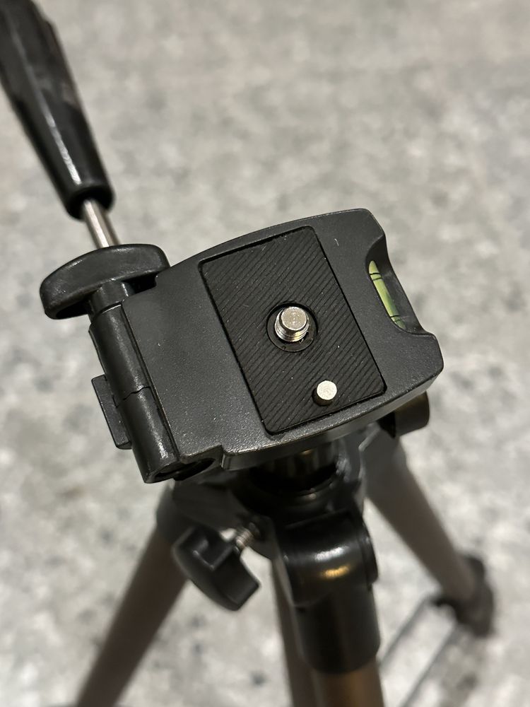 Штатив для телефону/ фотоапарату Arsenal ARS-1120