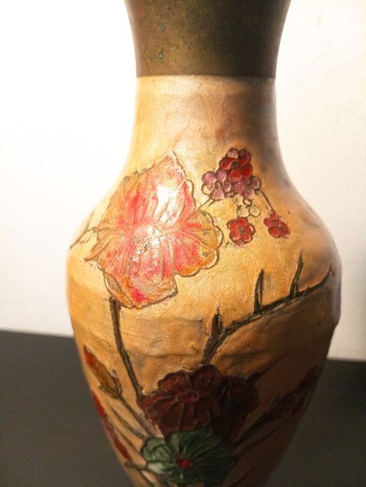 Antiga Jarra decorativa arte cloisonne (esmalte sobre metal)	- India