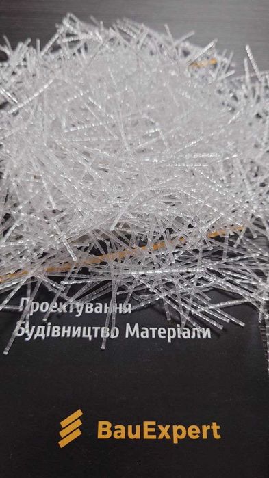 Полімерна фібра для армування бетону - MacroPlex.