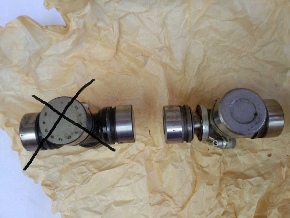 Крестовина Москвич, подшипники на крестовину СССР, новые