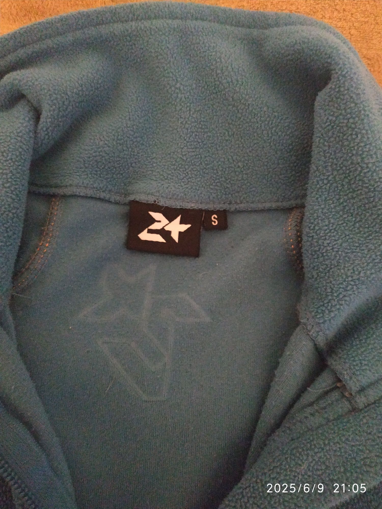 Bluza damska z polaru niebieska, r S/M, używana