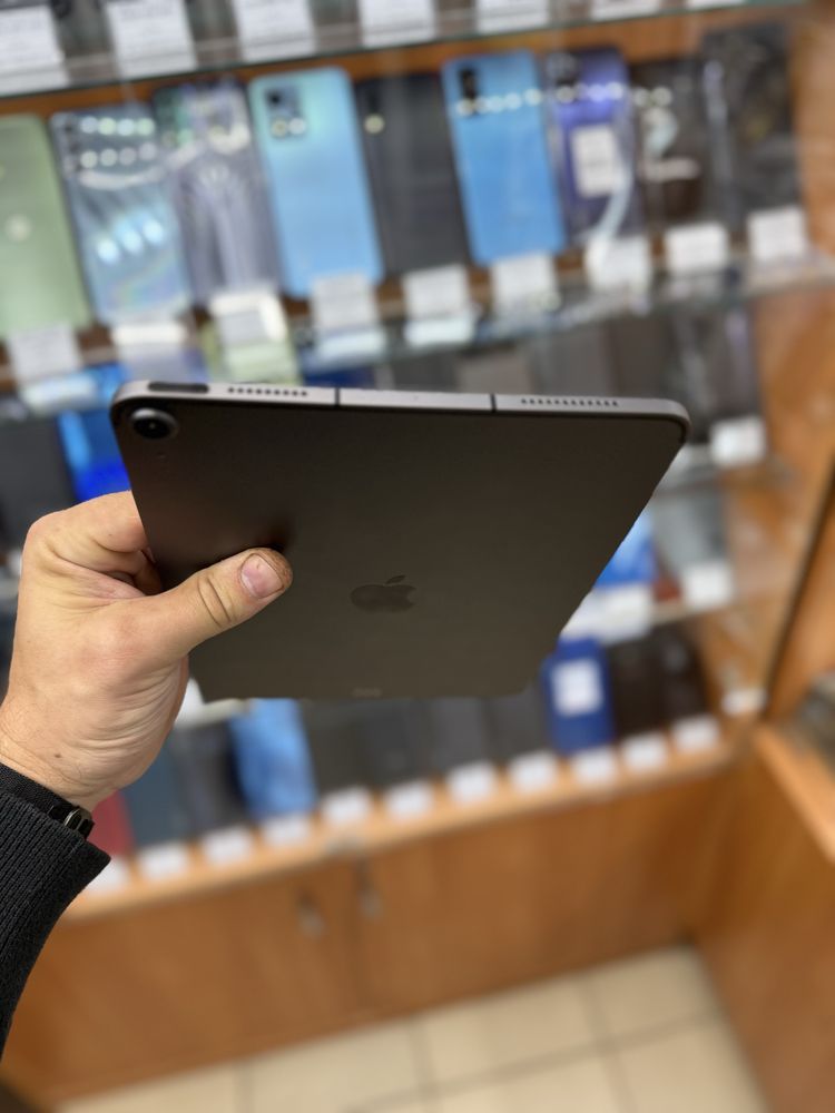 iPad Air 4 64GB Spase grey  Wi-Fi+LTE