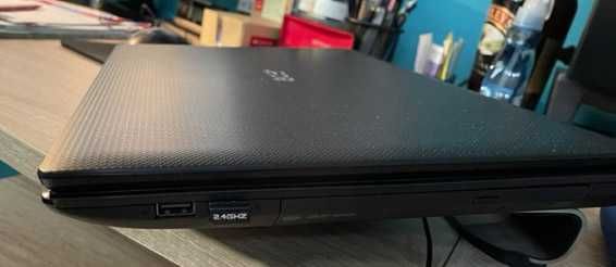 ACER Aspire 5736Z z zasilaczem, jak nowy