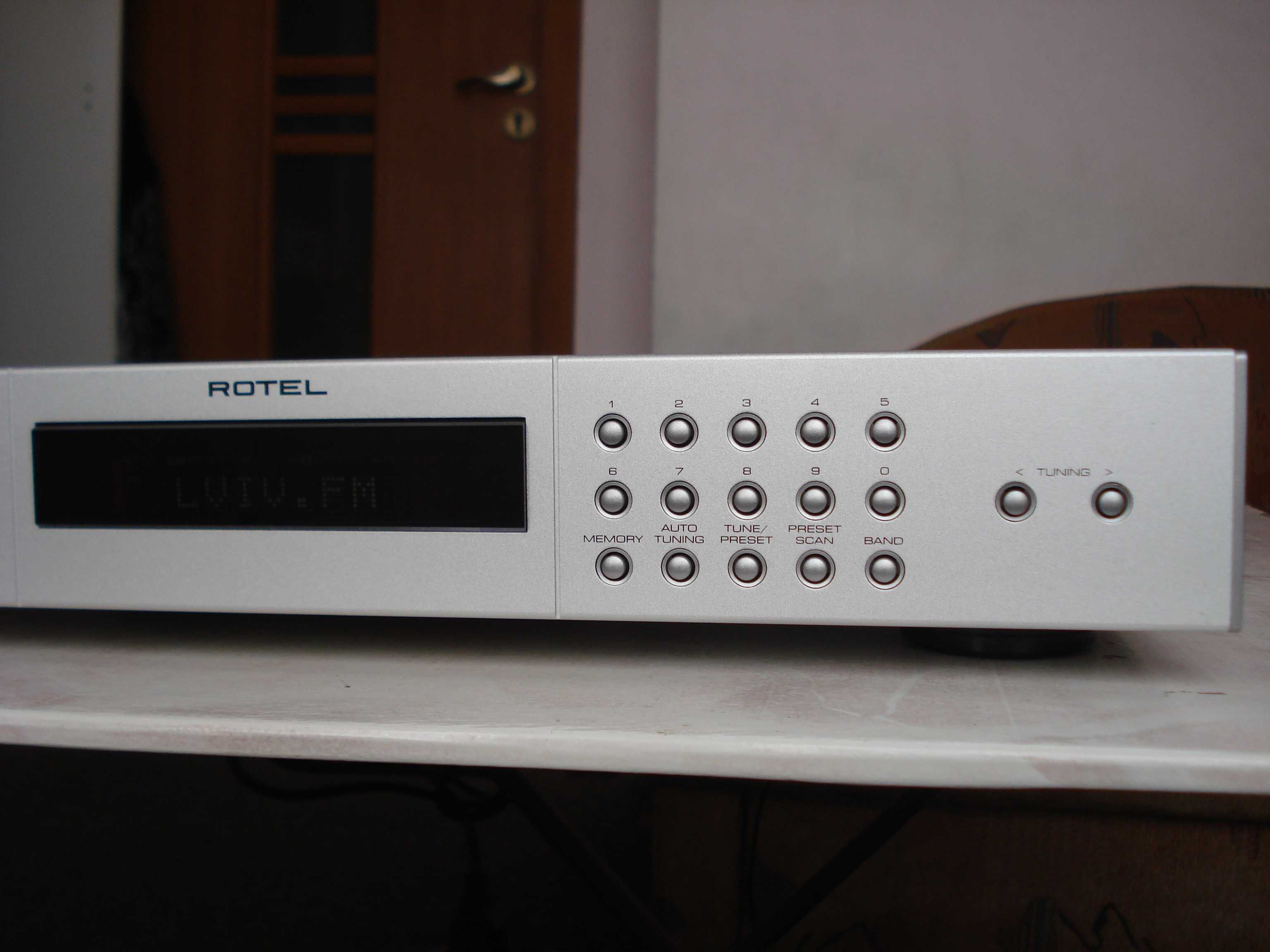 Підсилювач "Rotel" RC-980BX / RB-970BX, тюн. RT-02