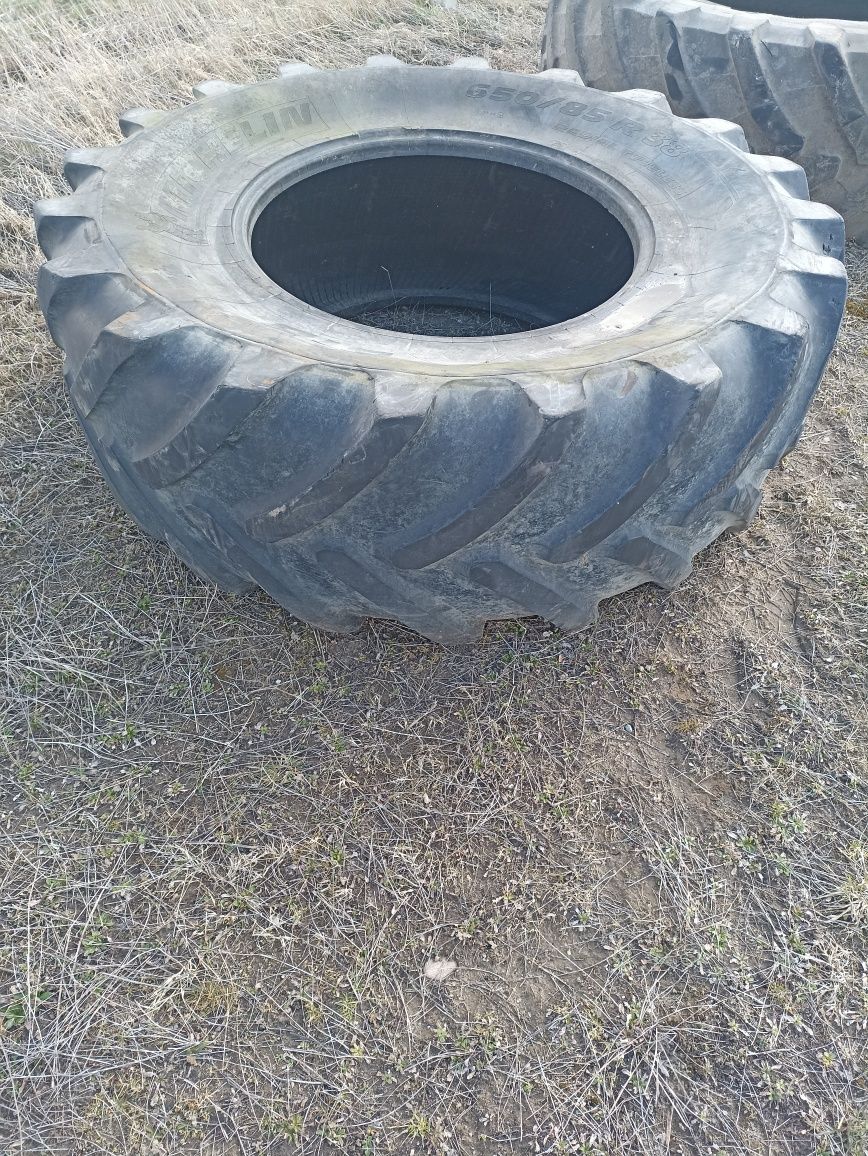 Opona Michelin MACHXBIB 650/85 R - 38 zdrowa