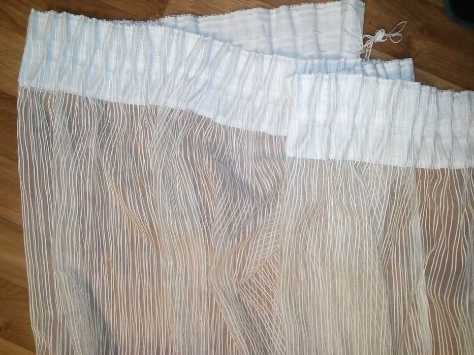 тюль б/у белого цвета в полоску 200*158 см