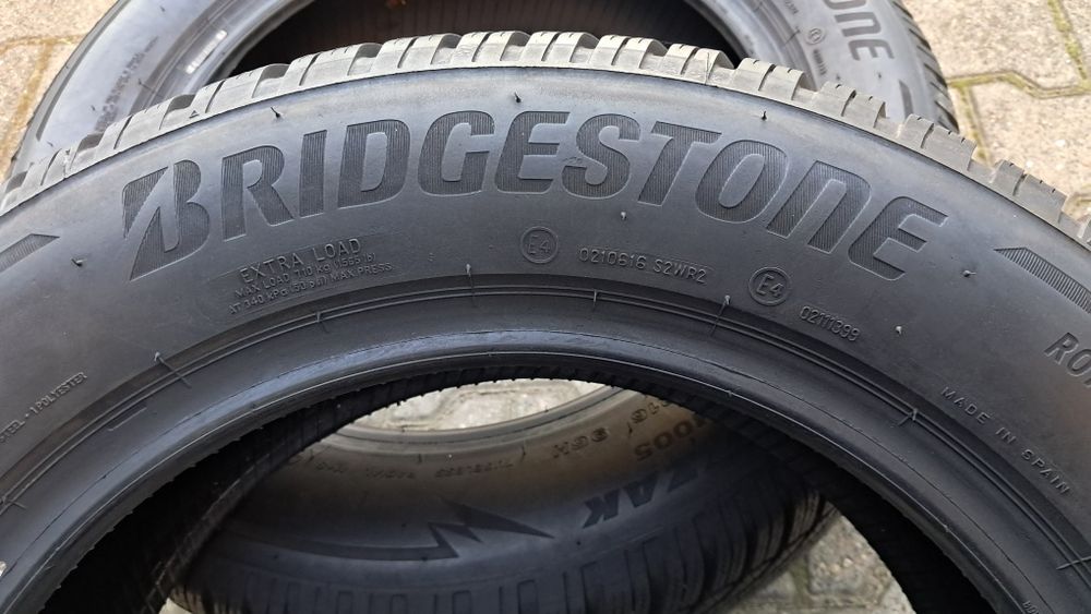 205/60R16 96H Bridgestone Blizzak LM005