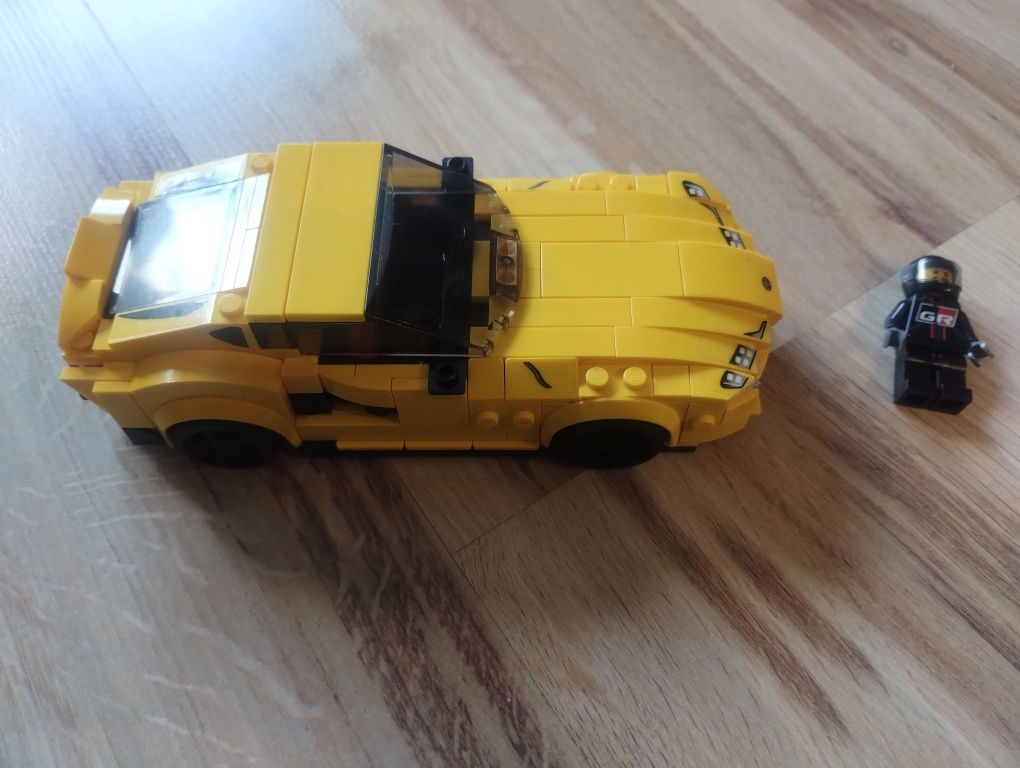 Zestaw klocków LEGO 76901 Toyota Supra speed champions