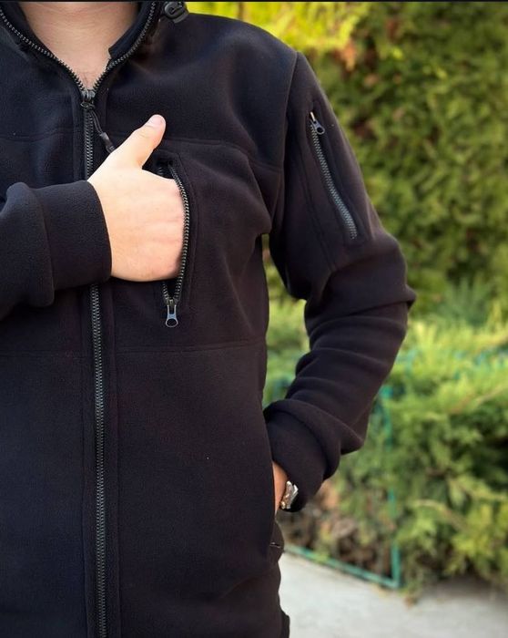 Флісова кофта з капюшоном бомбер фліска чорна флиска флисовая черная