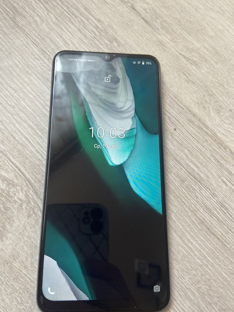 Продам телефон VIVO Y15s