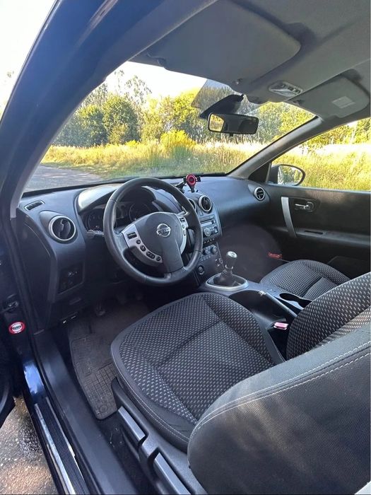 Nissan Qashqai J10