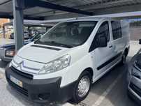 Alugo carrinha c/s motorista