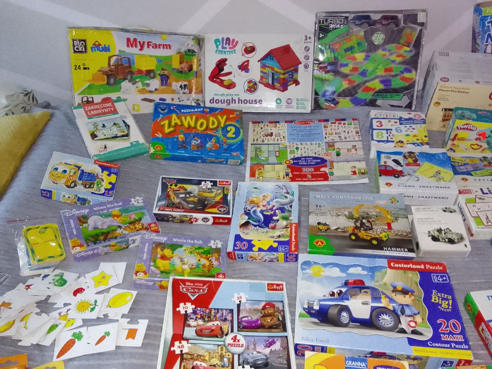 Gry puzzle zabawki dla dzieci