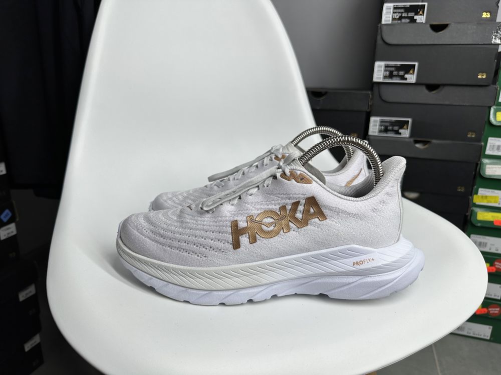 Оригінал! Кросівки HOKA MACH 5 40р білі