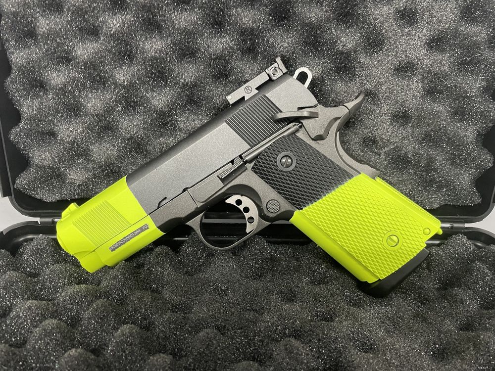 Pistola COLT Full Metal, CO2, 350fps, Blowback - Airsoft