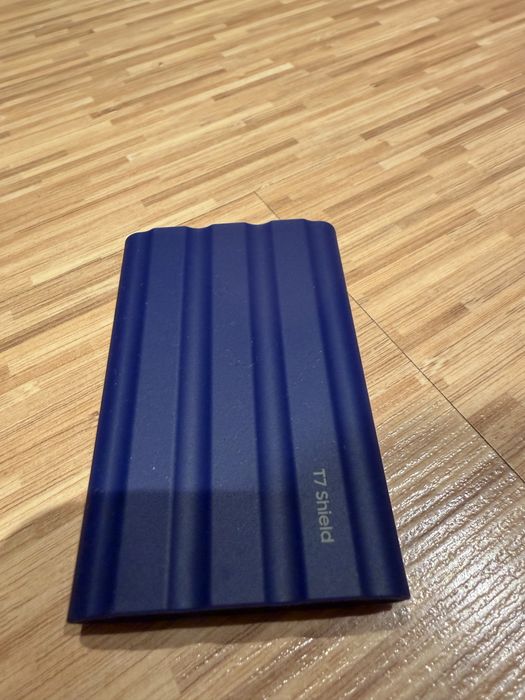 Dysk przenośny Samsung Portable SSD T7 Shield USB 3.2 1 TB NOWY