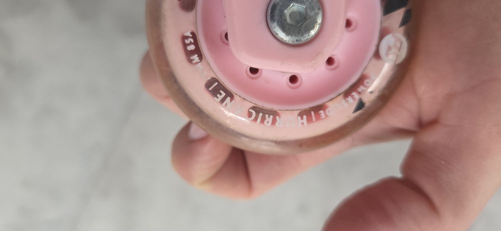 Sprzedam rolki firmy powerslide rozmiar 35-38 dla dziewczynki