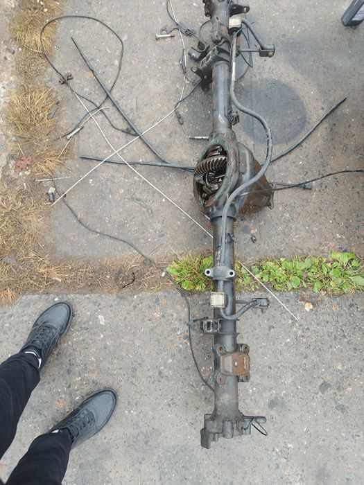 Задний міст  крафтер